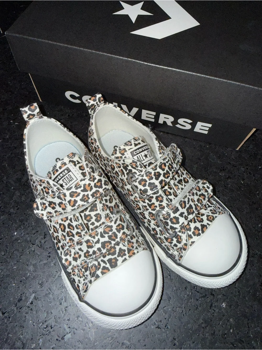 NEW Converse Kids Leopard Print Velcro Sneakers - White/Brown/Black SZ 9